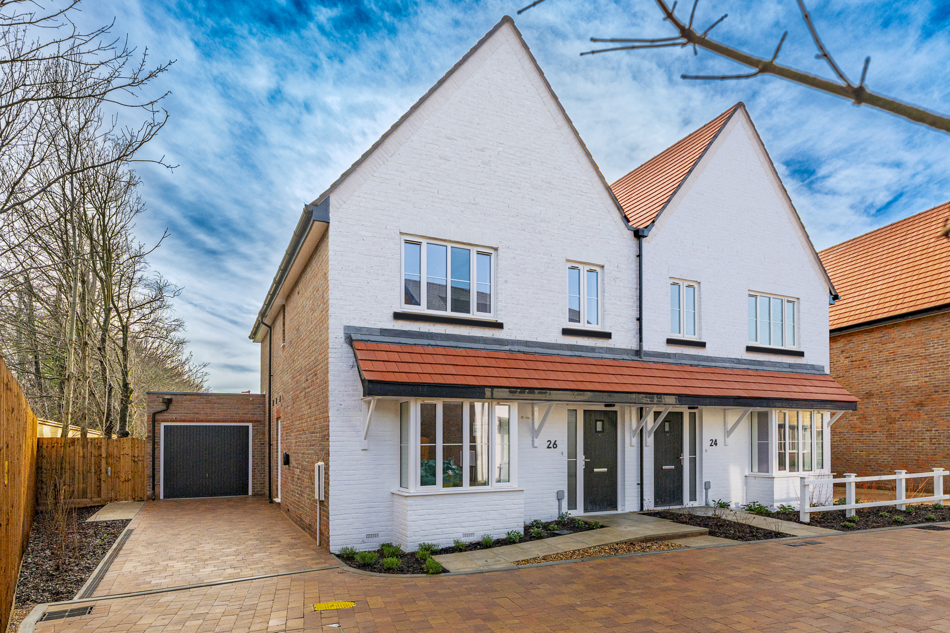 24 Meadow Gate