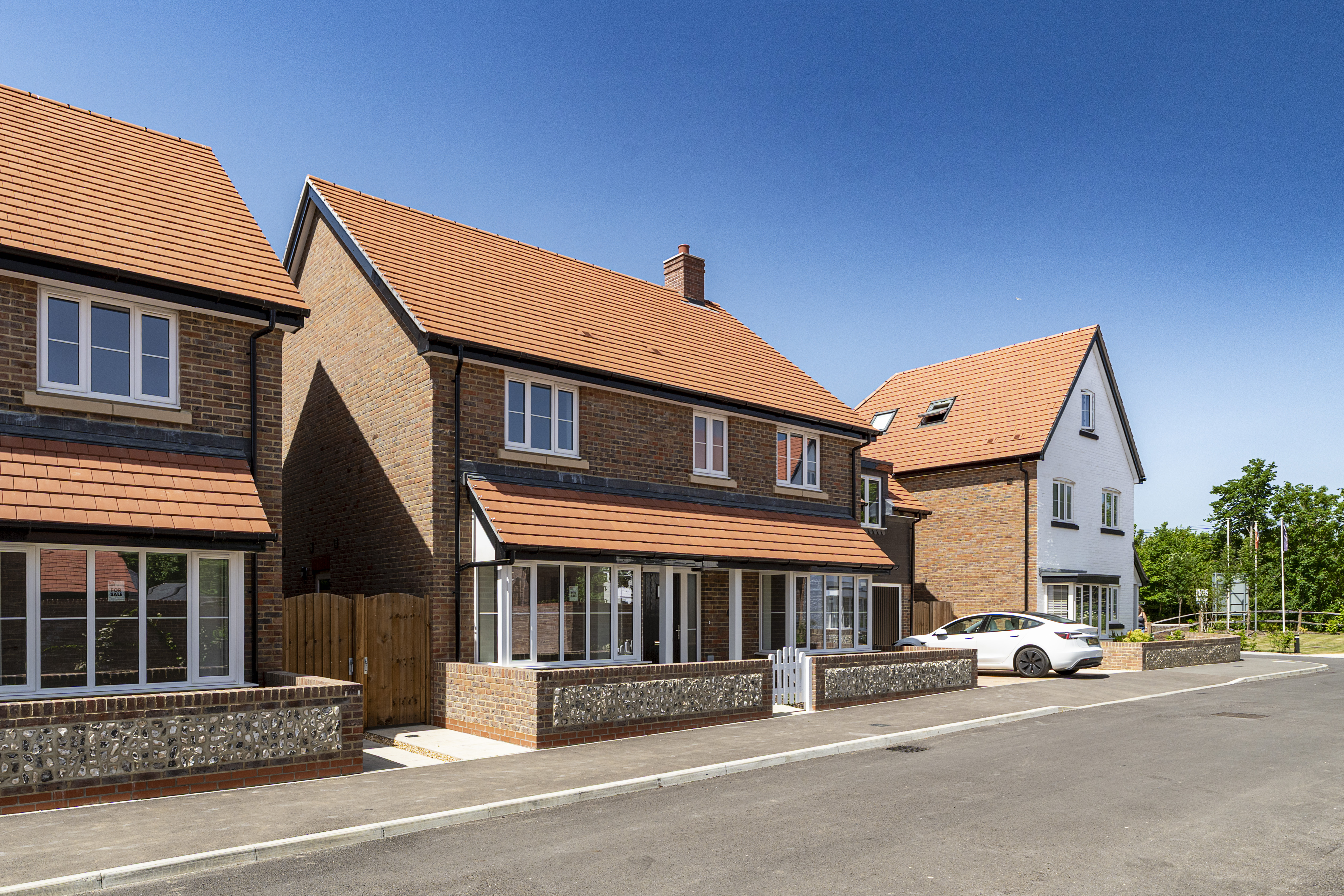 14 Meadow Gate