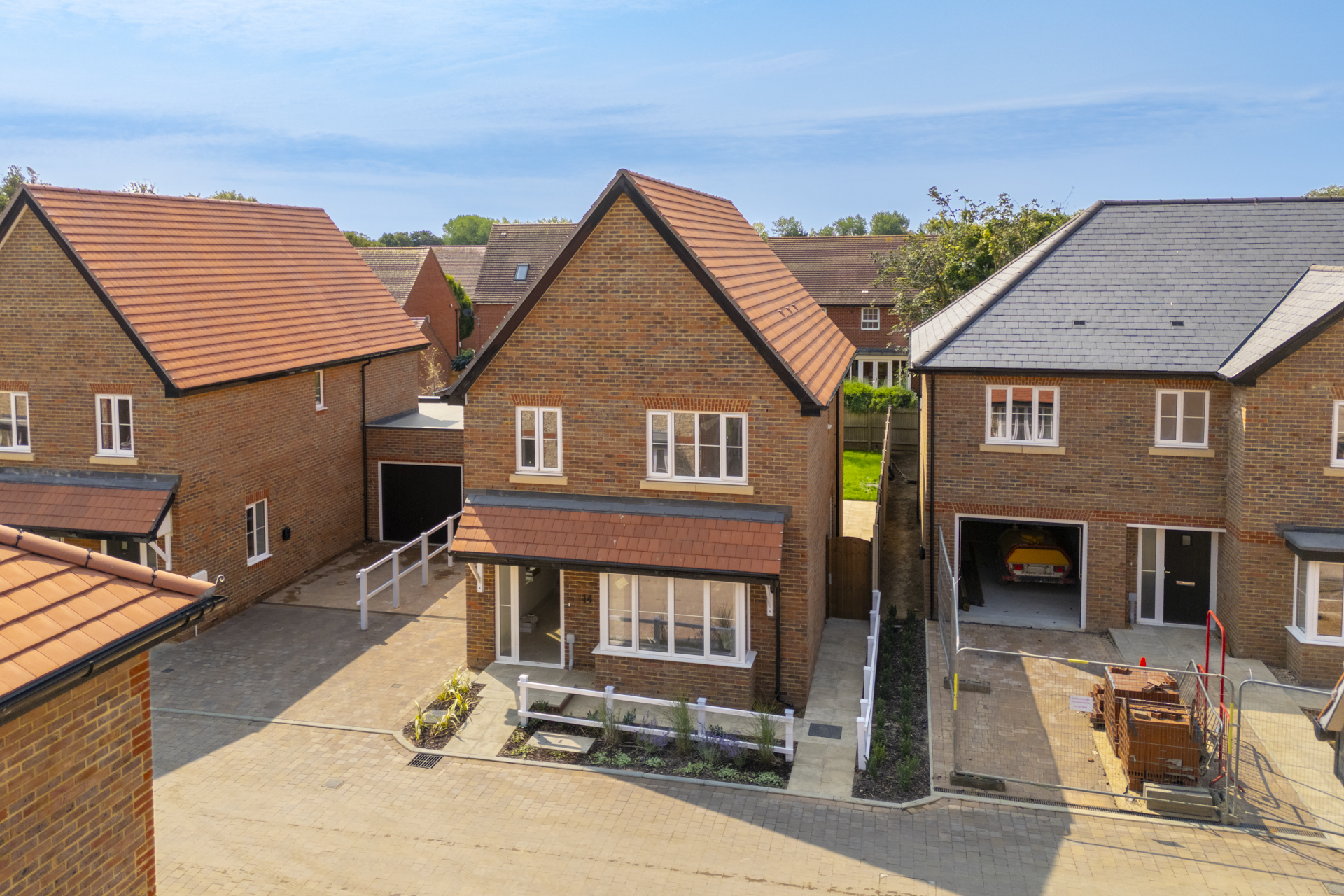 30 Meadow Gate
